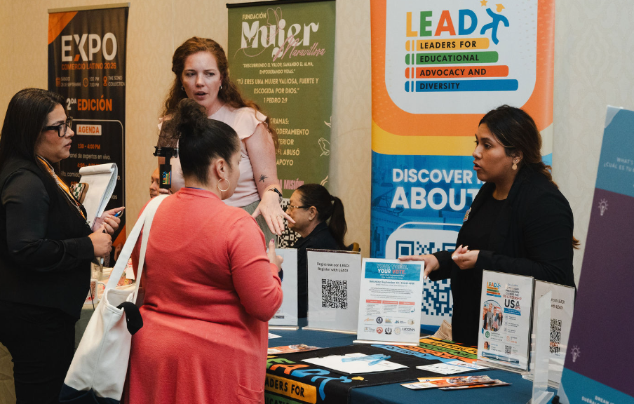 Overcoming Capital Barriers, Latino Entrepreneurs Mobilize at Hartford’s CRECER Business Expo Overcoming Capital Barriers, Latino Entrepreneurs Mobilize at Hartford’s CRECER Business Expo
